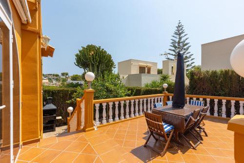 Casas de Torrat House | Calpe Home with AC and BBQ