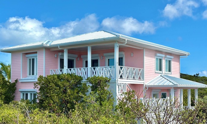 Great Guana Cay House | Calypso Cottage: Spacious 3Br/3.5Ba house with amazing views and private dock