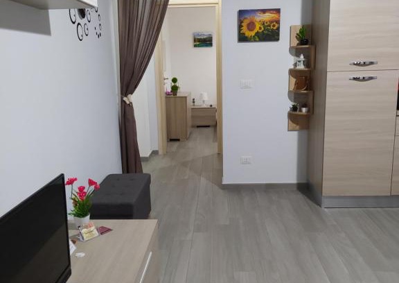 Bernalda Apartment | CAMARDA HOME