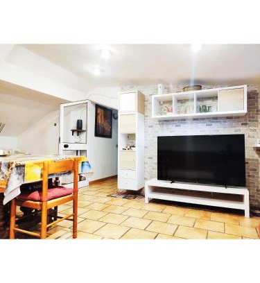 Ciampino House | Camere Private in Villa