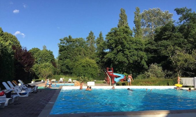 Saint-Honore-les-Bains House | Camping les Bains 1