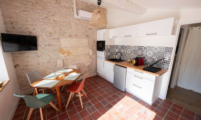 Saint-Porchaire House | Campanule (2/4 people)