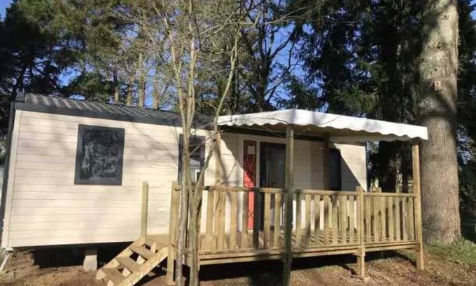 Guemene-Penfao House | Camping 3 étoiles - Piscine - eebec0