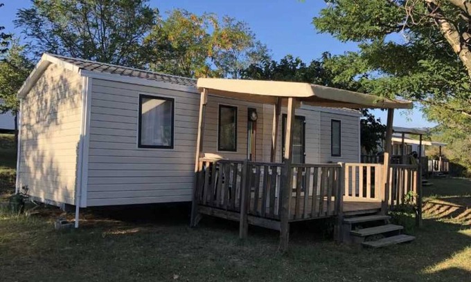 Lussas House | Camping 3 étoiles - Piscine - eed00h