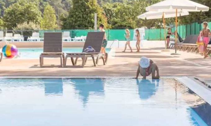 Eymouthiers House | Camping 4 étoiles - Parc aquatique - eecgcg