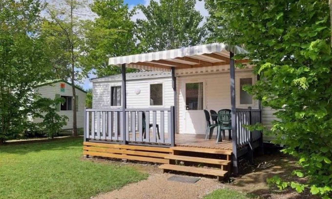 Apremont House | Camping 4 étoiles - Piscine - ccb0big