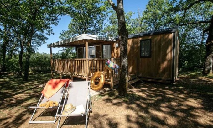 Loupiac House | Camping 4 étoiles - Piscine - efdbdh