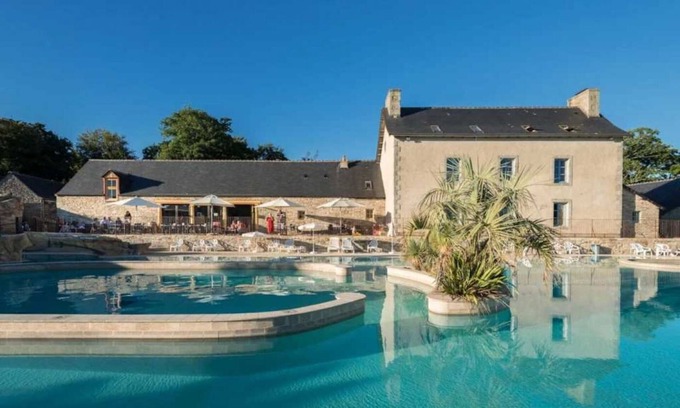 Quimper House | Camping 5 étoiles - Parc aquatique - eebidc