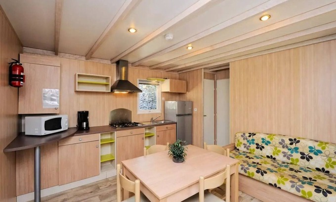 Bonifacio Ski Chalet | Camping Campo Di Liccia* - 4-room air-conditioned chalet 4/6 people