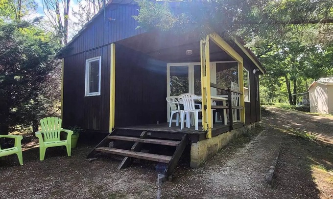 Salles Ski Chalet | Camping des Bastides * - Chalet 4 persons