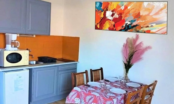 Saint-Honore-les-Bains Villa | Camping des Bains * - Cottage 33m2 - 2 bedrooms 2 to 4 people - 2 pers. included in the tariff
