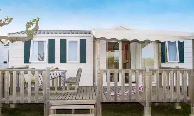 Lancieux House | Camping Le Villeu *** - Cozy 4-room mobile home for 6 people with air conditioning