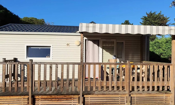 Le Bois-Plage-en-Re House | Camping LES VARENNES * - Mobil-home SALINE 2 chambres 4 personnes
