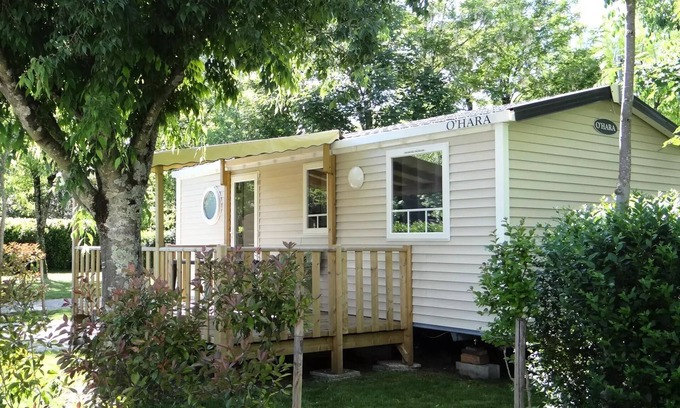 Rosieres House | Camping les Hydrangeas * - Mobile Home 4 Rooms 6 People