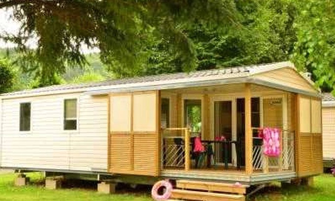 Jassat House | Camping - Parc aquatique - eeiccf