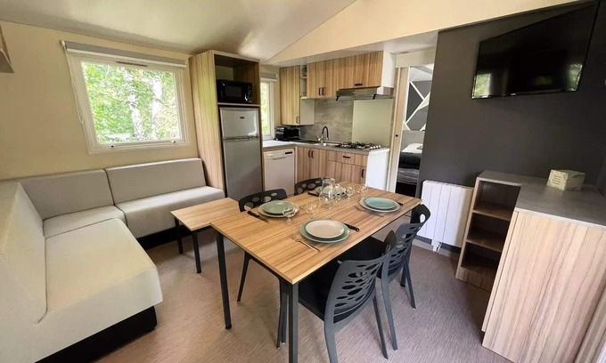 Landry House | Camping Quality l'Eden de la Vanoise * - Bungalow premium 33m2 (2 bedrooms, maximum 4 persons) 4 persons