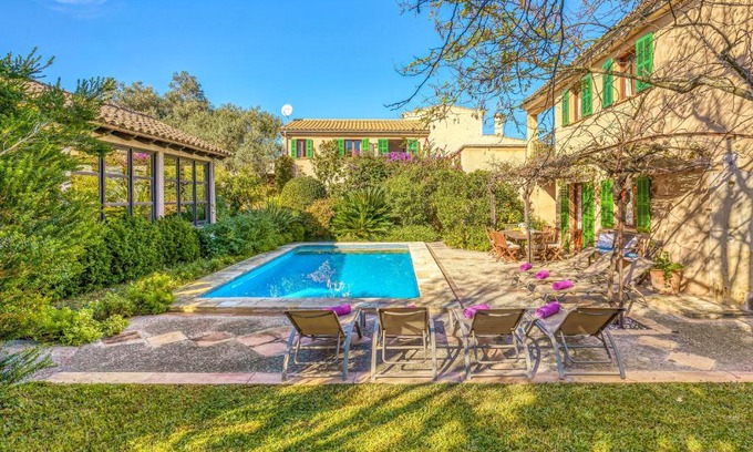 Petra House | Can Casta