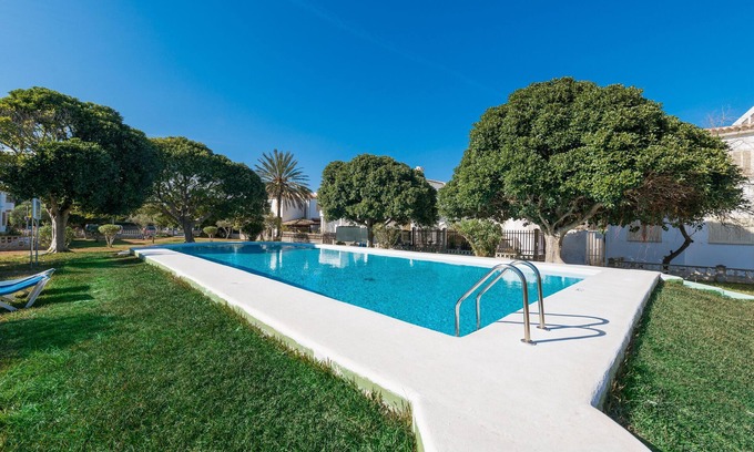 Alcudia House | CAN GALLET - Apartment with shared pool in Port d'Alcudia. Free WiFi