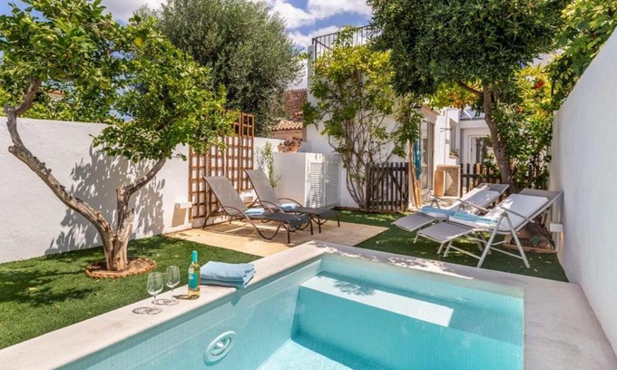 Colonia de Sant Pere House | Can Miquel Beautiful family house with pool next to the beach