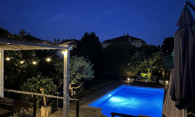 Carnot Villa | Cannes charming villa swimming pool garden 1,7 kms from sea and beaches Croisett