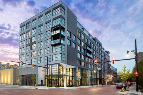 Heartside Hotel | Canopy By Hilton Grand Rapids Downtown