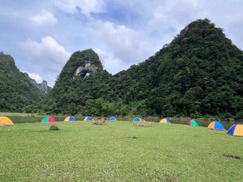 Tra Linh Bed & Breakfast | Cao Bang Loop Homestay - Camping & Daily Trekking Tour