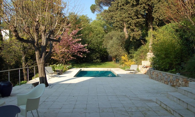 Le Mourillon Villa | CAP BRUN BEAUTIFUL VILLA BY THE SEA
