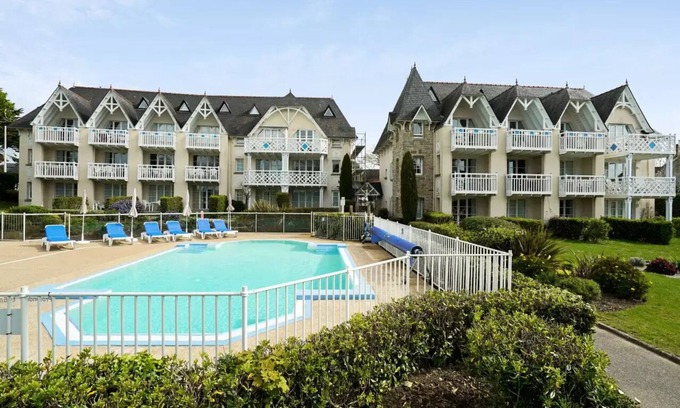 Benodet Apartment | Cap Glénan - maeva Home - 2 Room Apartment 5 People - Selection