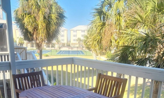 Port St. Joe House | Cape Escape I End Unit only 150 Steps to beach, near pools, many extras