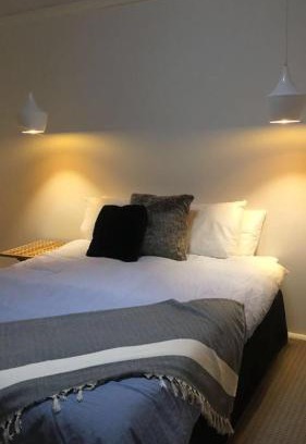 Capel Apartment | Capel Short-Stay Accommodation