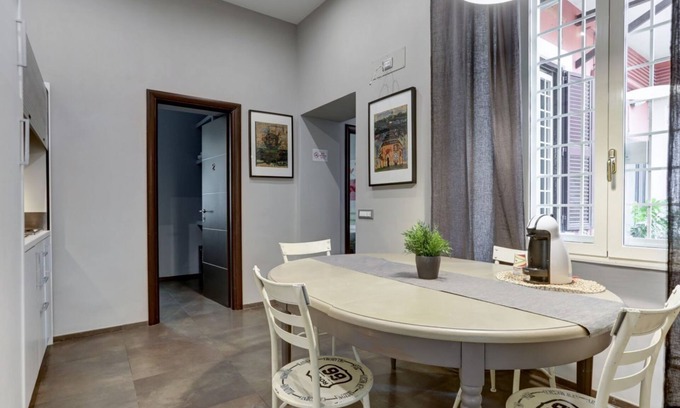Celio Apartment | CAPO D'AFRICA 30 COLOSSEO - HOME AND MORE
