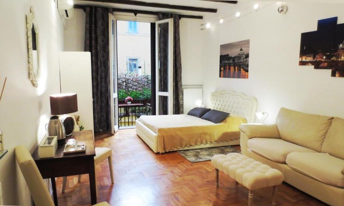 Rione VII Regola Apartment | Cappellari Charme Apartment