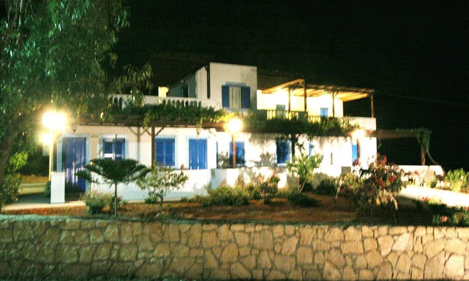 Lefkos Apartment | Captivating 1-bed Apartment in Lefkos