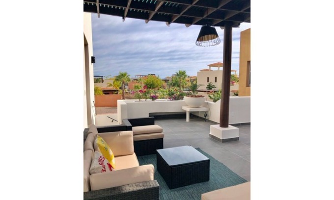 Nopolo House | CAPTIVATING, SPACIOUS, MODERN DECORATION, NEW FURNITURE, MOUNTAINS VIEWS. AVIVA