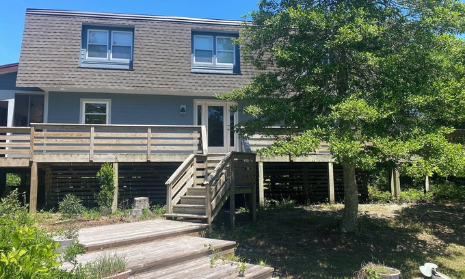 Buxton House | Captn Rolo’s Retreat,Newly remodeled 4 bedroom house in the heart of Buxton
