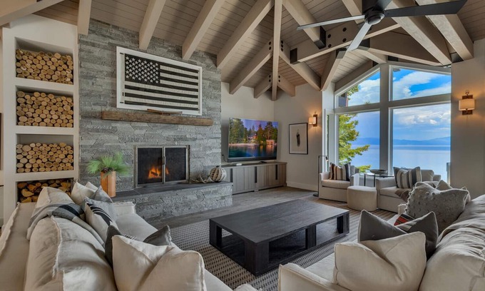 Tahoe City House | Carnelian Charm - Lakefront - TLUXP