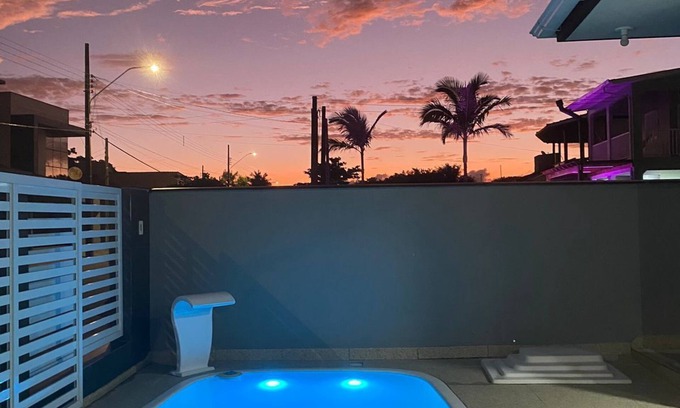 Palhoca House | Casa com Piscina a 200m da Praia - Mar Aberto, Pinheira