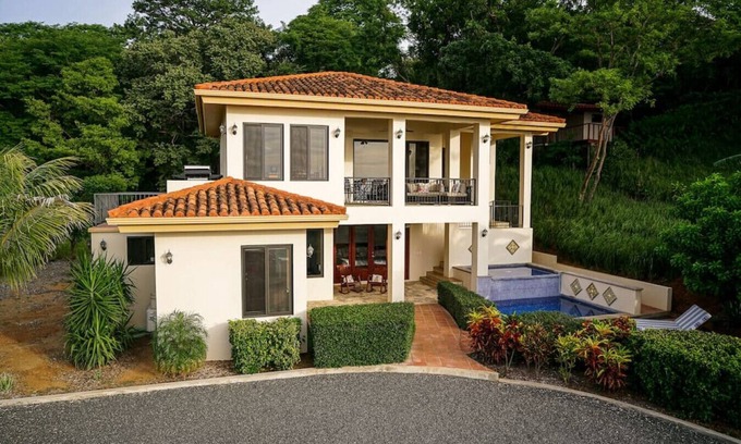 Rancho Santana Apartment | Casa Alegre, gorgeous villa in Rancho Santana!