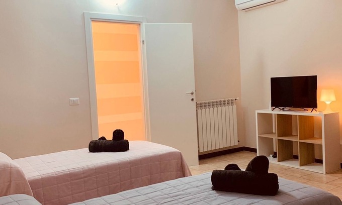 Peschiera del Garda Apartment | Casa Amelie Spacious family apartment 300m from the center and 200m from the lake