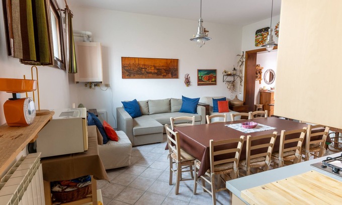 Pellestrina Apartment | Casa Aprilia - One Bedroom Apartment, Sleeps 6