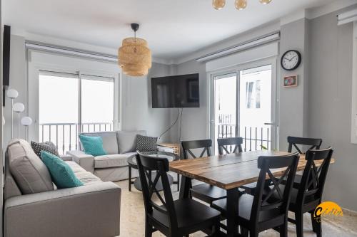 Old Town Apartment | Casa Arcoiris by Cadiz Time