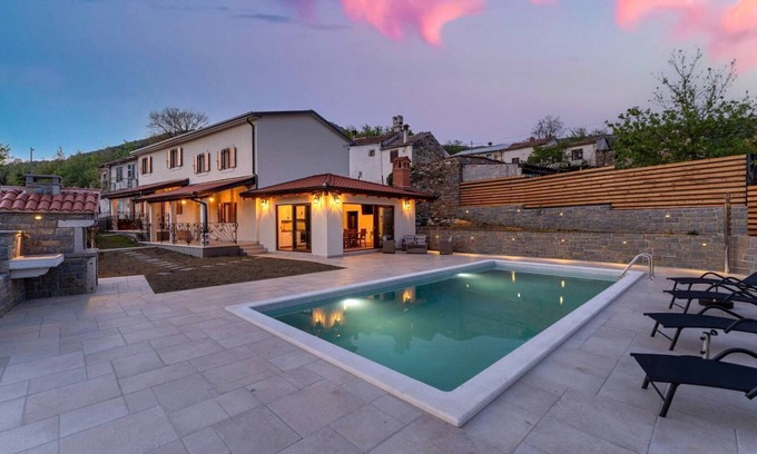 Buzet House | Casa Balussi with pool and beautiful view, near Buzet