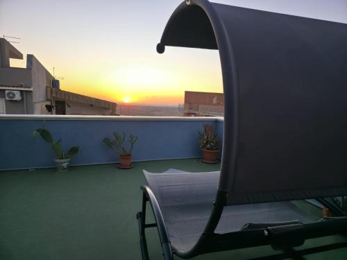 Partanna Apartment | Casa blu' con terrazza panoramica