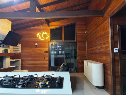 Xangri-La House | Casa Chalé