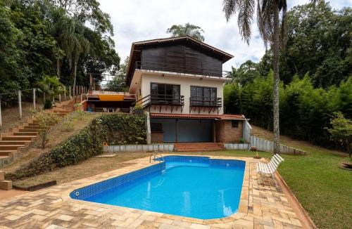 Mairipora House | Casa com piscina, churrasqueira, Wi-Fi e garagem