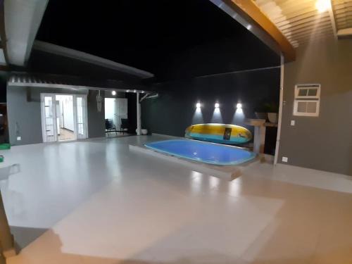 Praia dos Sonhos House | Casa com piscina, confortável e ótima localização