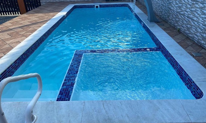 Ipiranga House | Casa Com piscina e Três Quartos Martim de Sá