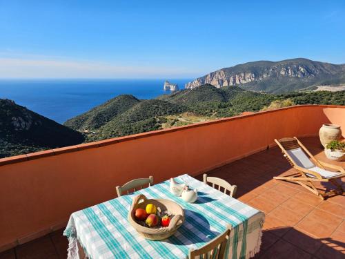Nebida House | Casa con magnifica vista mare