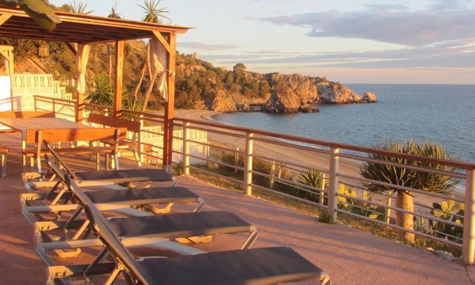 Nerja House | CASA CUARTEL EL VELERO