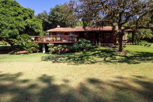 Santana de Parnaiba House | Casa de campo c lazer, bem equipada, pet friendly